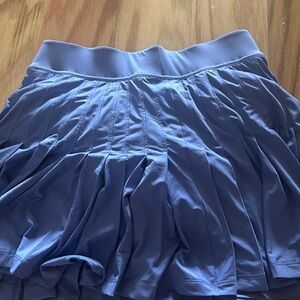 Periwinkle Vineyard Vines Pleated Skirt